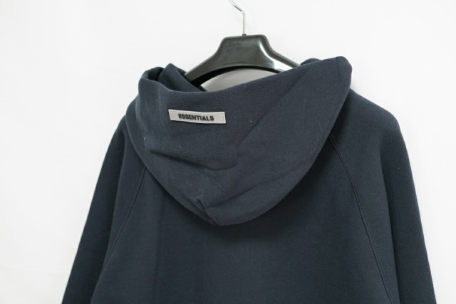 FOG ESSENTIALSFRONT LOGO HOODIE フォグ エッセンシャル フロントロゴ パーカー ダークネイビー Sサイズ【中古】新古品の通販は