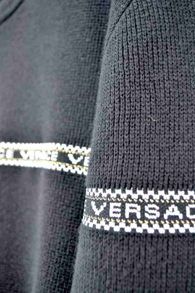 VERSACE Black Slim-Fit Sweater ヴェルサーチ ブラック ニット クルー