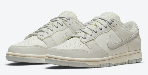 NIKE WMNS DUNK LOW LIGHT BONEナイキ ウィメンズ ダンク ロー ライト ボーン