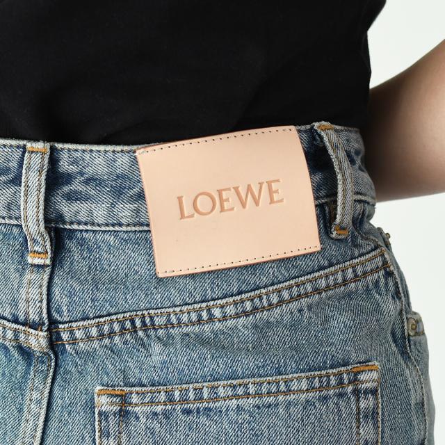 エリザベッタ フランキ カーゴジーンズ ローウエスト ロゴ 25SS】 ELISABETTA FRANCHI ボタン前立て付き フレアジーンズ