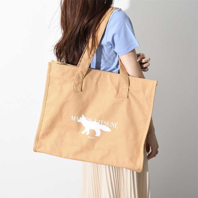 MAISON KITSUNE メゾン キツネ トートバッグ IU05154WW0052 FOX STAMP