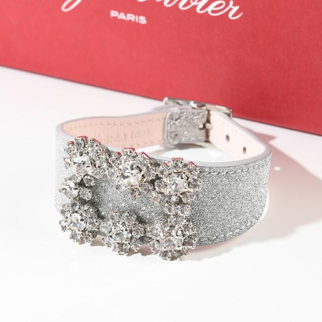 Roger Vivier ロジェ ヴィヴィエ ブレスレット フラワーストラスブレスレット アクセサリー REWCO740200XMA レディース レザー メタル クリスタル エレガント ジュエリー プレゼント ギフト オススメ　 の通販は 27,860円