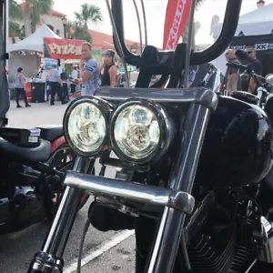 Hogworkz クローム LED 4.65 インチ デュアル デイメーカー スタイル