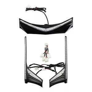 リアフェンダーチップ LED ブレーキ垂直ライトストリップホンダゴールドウィング 1800 12-17 に適合 Rear Fender Tip LED Brake Vertical Light Strip Fit For Honda Goldwing 1800 12-17