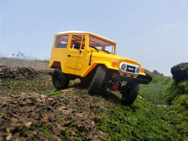 WPL C34 1/16 4WD 2.4Gバギークローラーオフロード RCカー 2CH 車