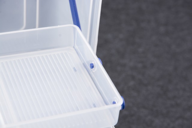 3層30 * 18 * 14センチ大型釣りボックスプラスチック多機能釣り 3層30 * 18 * 14センチ大型釣りボックスプラスチック多機能釣り