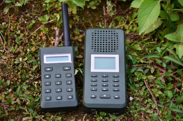 PDDHKK屋外狩猟おとりラウドスピーカーバードコーラー内蔵150鳥の声