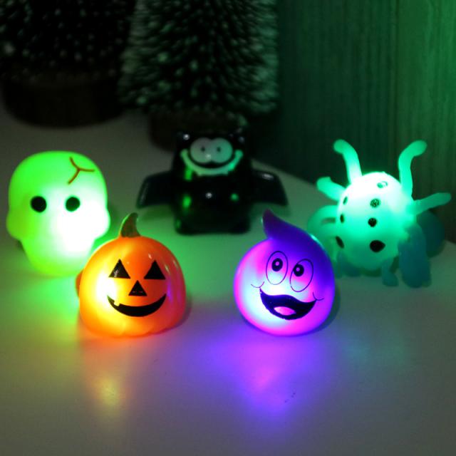 5ピース セットカボチャバット発光リング指照明おもちゃハロウィンボールパーティーギフトの通販はau Pay マーケット キキ屋