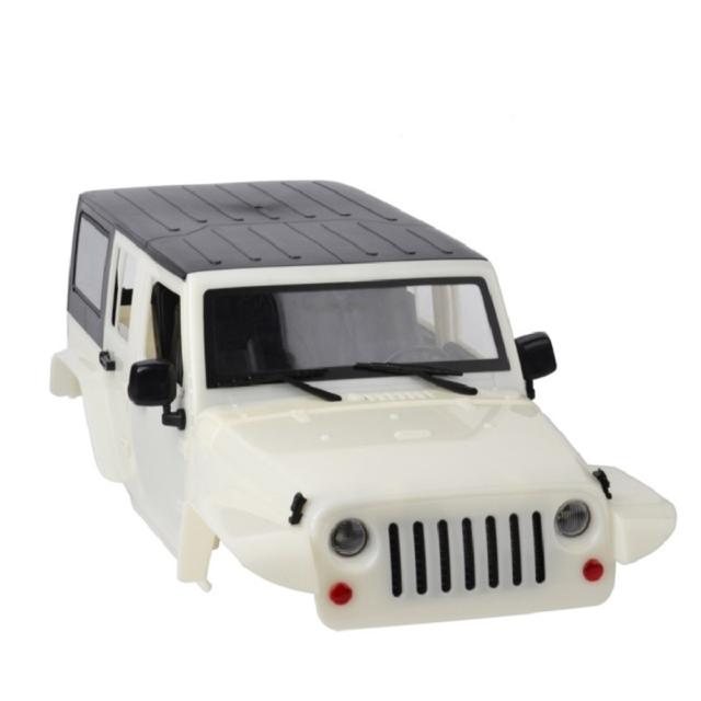 SCX10クローンモデル RC クローラー 本体とジープ（コマンチ）ボディー