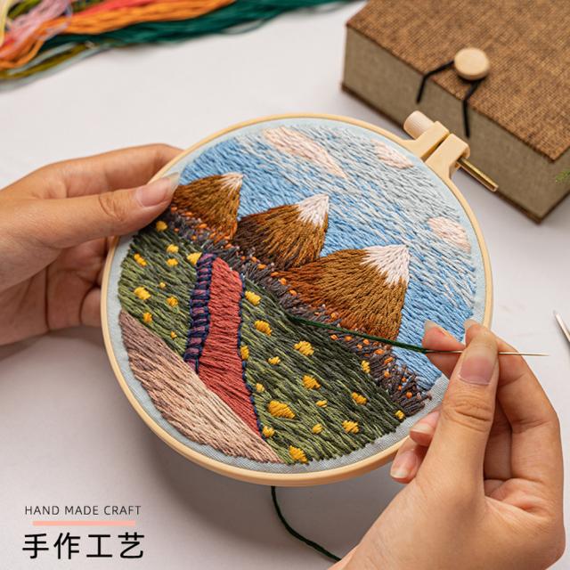 Diy 刺繍キット風景空雲パターン初心者のための刺繍フープ付きクロス