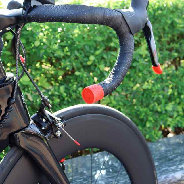 1ペアシリコンマウンテンロードバイクハンドルバーエンド保護 