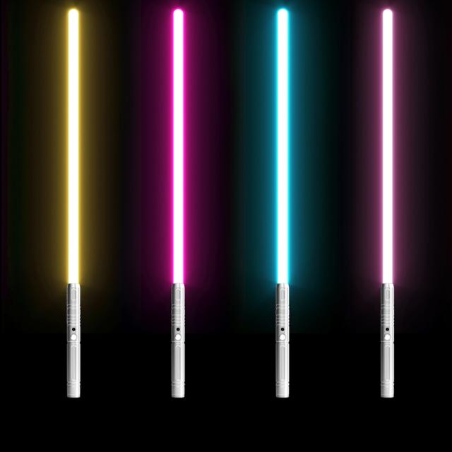 金属ライトセーバーカラフルなライト Led フラッシュスティック合金グリップ剣のおもちゃストライク音男の子のためのギフトとしての通販はau PAY マーケット - キューディショップ 通販サイト