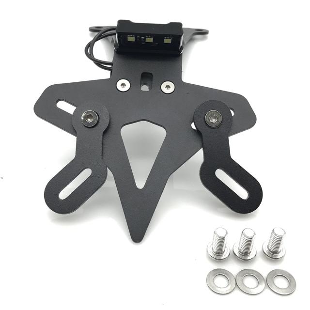 ドゥカティスクランブラー8002015-2021用LEDライト付きナンバープレートホルダーフレームの通販は 5,064円