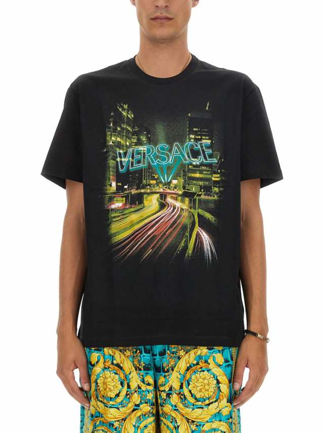 VERSACE ヴェルサーチ ブラック NERO Tシャツ メンズ 秋冬2023 1012551_1A089922B510  【関税・送料無料】【ラッピング無料】 ia｜au PAY マーケット