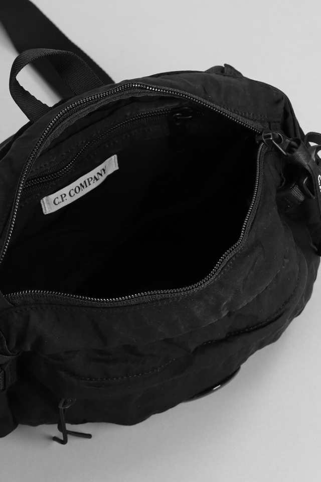 CP COMPANY シーピー カンパニー ブラック black バッグ メンズ 秋冬