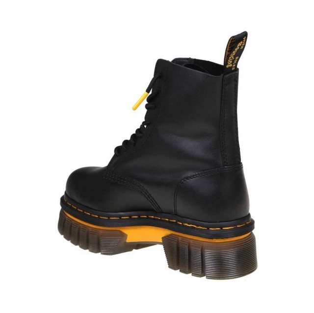 DR. MARTENS ドクターマーチン Black ブーツ レディース 春夏2023 30671001 【関税・送料無料】【ラッピング無料】  ia｜au PAY マーケット