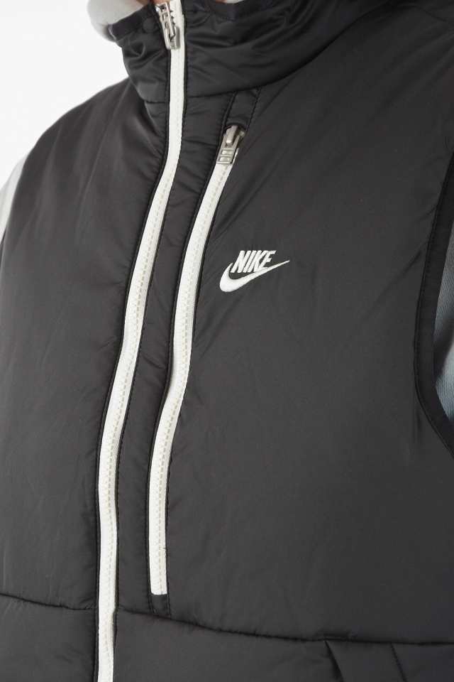 NIKE ナイキ Black ジャケット DD6869-010 メンズ CONTRASTING ZIP SLEEVELESS THERMA FIT  PADDED JACKET 【関税・送料無料】【ラッピン｜au PAY マーケット