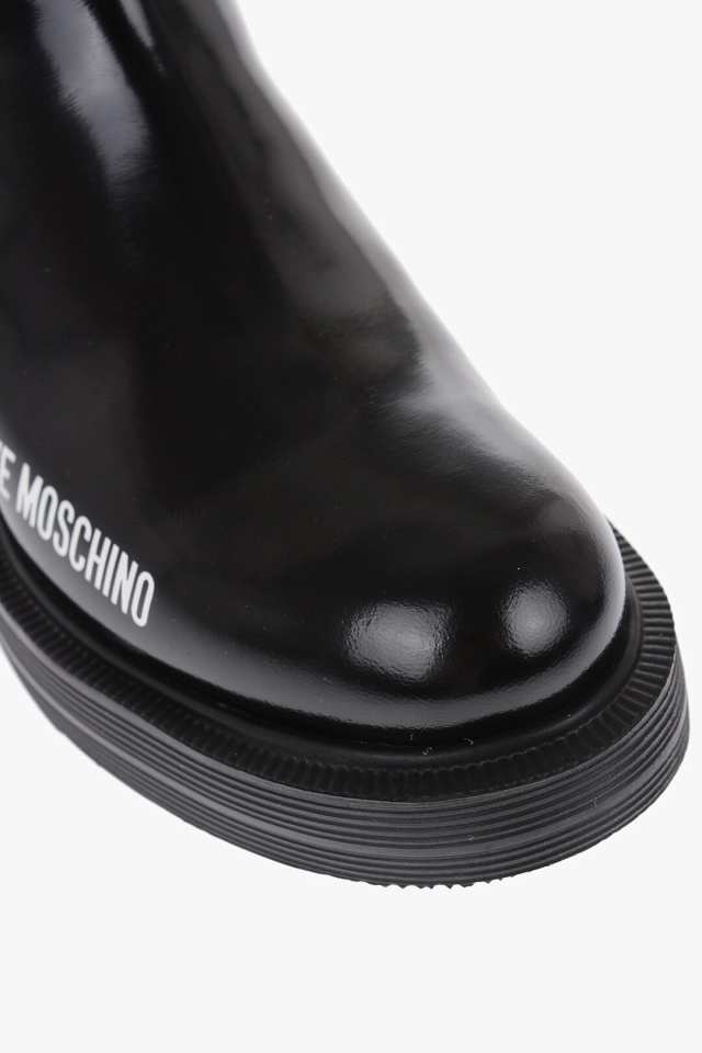 MOSCHINO モスキーノ ブーツ JA21124G1FIB0000 レディース LOVE PATENT LEATHER CHELSEA BOOTS  WITH PRINTED LOGO 【関税・送料無料】【｜au PAY マーケット