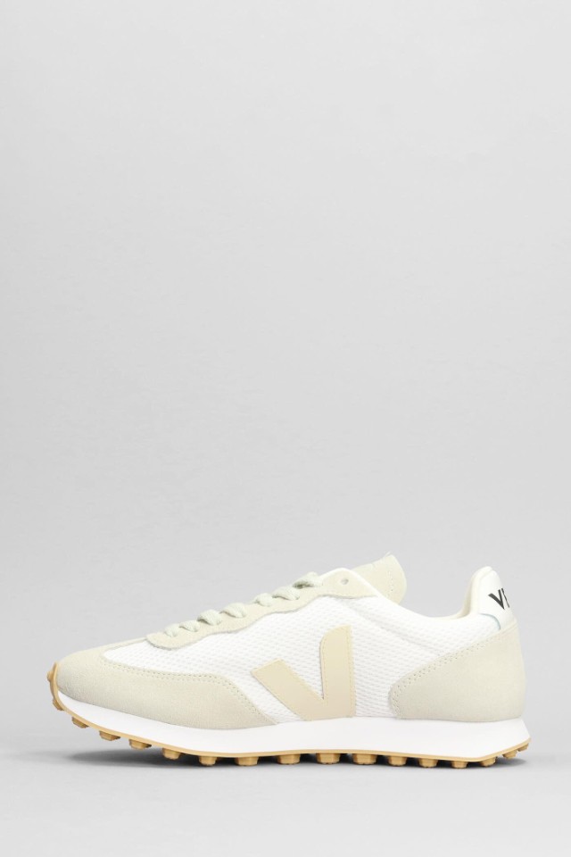 VEJA ヴェジャ ベージュ beige スニーカー レディース 秋冬2023