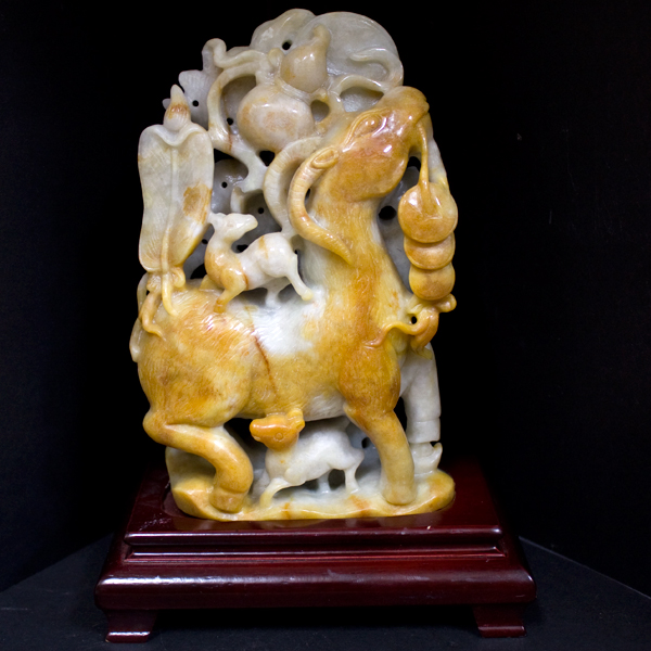 ☆高級一点物☆【天然石 彫刻置物】本翡翠 (台付き) No.63 ※ネコポス不可※ パワーストーンの通販は