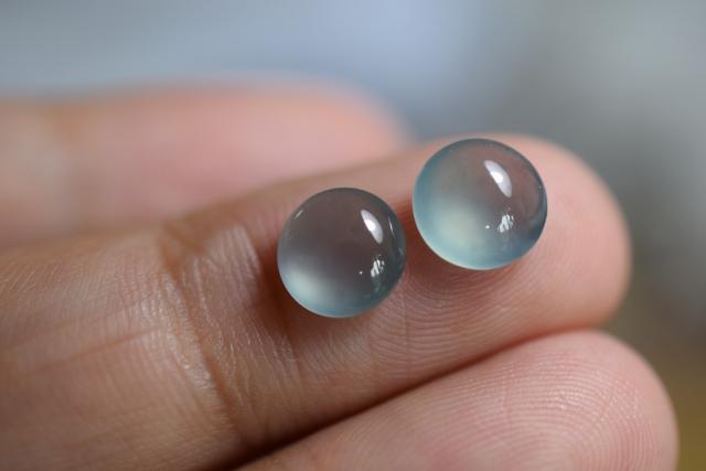 【貴重】氷翡翠(高透過度)のルース(125ｇ) 56b03e2eb063582341a88f2c99f986