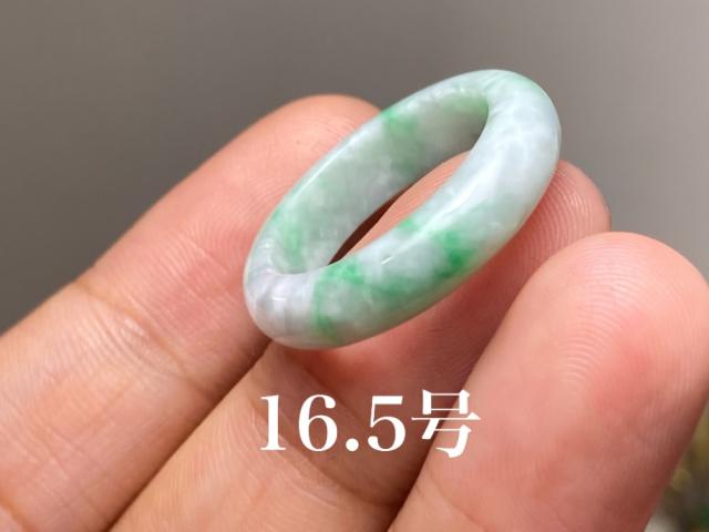 L12-54 美品 白底陽緑 16.5号 ミャンマー産天然 A貨 本翡翠 くりぬき リング