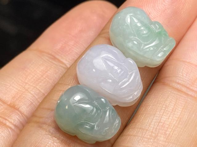 ミャンマーA貨 本翡翠 財布貔貅 ミャンマーA貨 本翡翠 財布貔貅