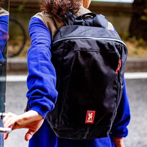 クローム CHROME リュックサック ロストフ 2.0 バックパック ブラック/レッド BG275 BKRD ROSTOV 2.0 BACKPACK  デイパック｜au PAY マーケット