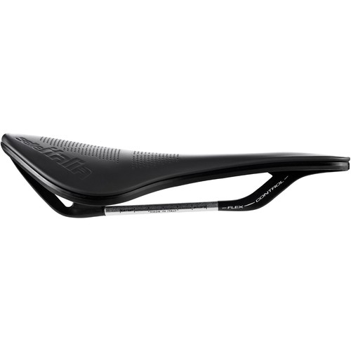 セライタリア selle ITALIA 自転車 サドル NOVUS BOOST EVO S.F Fec L 2075000205128 自転車用品 自転車パーツ サイクル用品