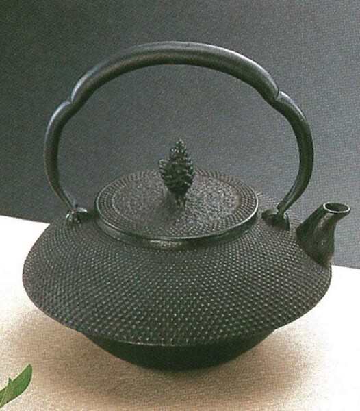 岩鋳(Iwachu) 鉄瓶 黒焼付 1.2l 11939 高品質の人気 - 茶道具