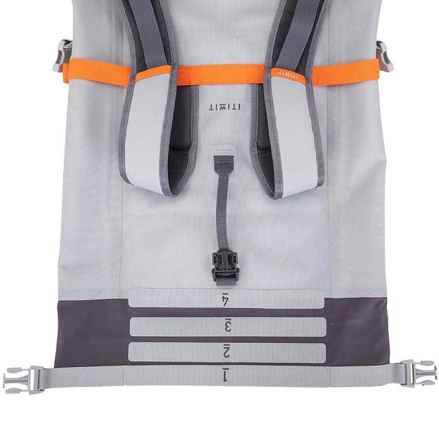 トリゲーム盤 難民キャンプ装具 砂浜 余暇装具 ダッフルバックパック 雨合羽 30L 8511974 GRY 貨物輸送無料