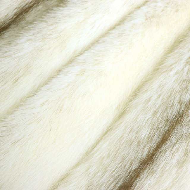 美品　クロスミンク　ミンクコート　肉厚柔らか　上品なツヤ　裾ラウンドデザイン
