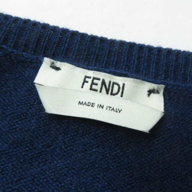 極美品☆正規品 FENDI フェンディ FZY683 ロゴデザイン FOXファー付き