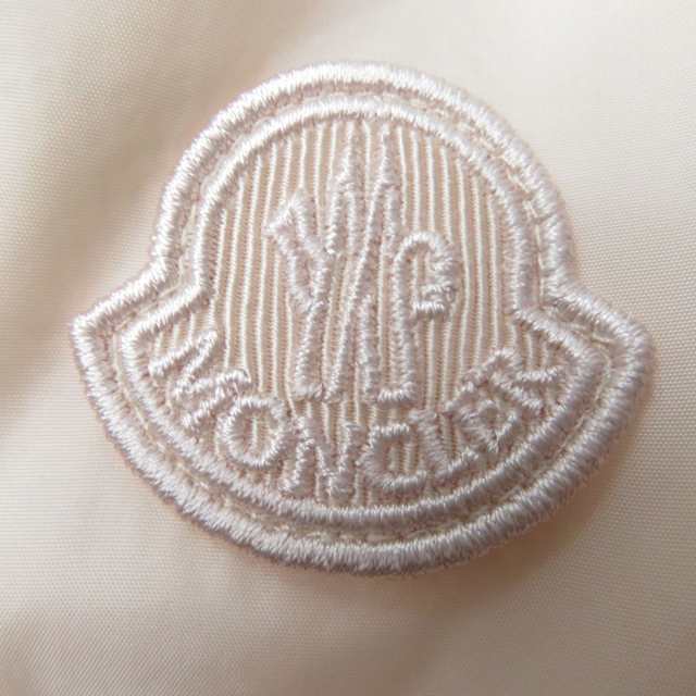 MONCLER モンクレール パーカー パッチ刺繍 ロゴ入り 美品