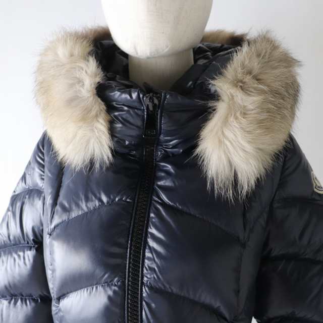 美品◎正規品 17-18AW MONCLER モンクレール ALBIZIA アルビジア レディース ワッペン・ファー・フード付 ロングダウンコート  ネイビー 0の通販はau PAY マーケット - 衣類＆ブランドリサイクルGREEN | au PAY マーケット－通販サイト