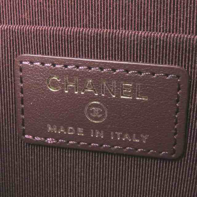 極美品◎伊製 CHANEL シャネル 31番台 タイムレスクラシック ココマーク キャビアスキン マトラッセ スマホケース付長財布 黒×金  箱・袋｜au PAY マーケット