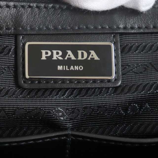 極美品▽PRADA プラダ 2VD018 サフィアーノレザー 三角ロゴ金具付き