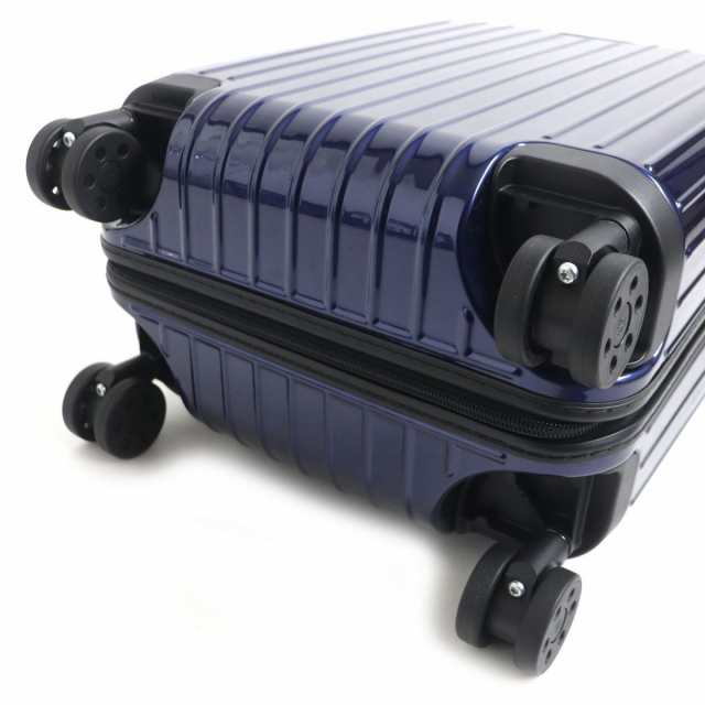 未使用品▽RIMOWA リモワ 823.42.60.4 エッセンシャル ライト キャビン