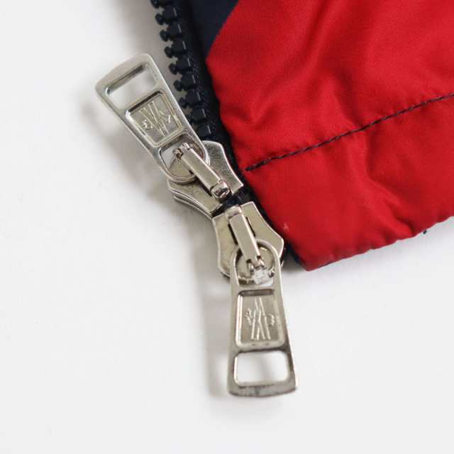 良品●20SS MONCLER モンクレール BERT ロゴプリント トリコロール フーデッドダウンジャケット ネイビー×レッド×ホワイト 3 正規品