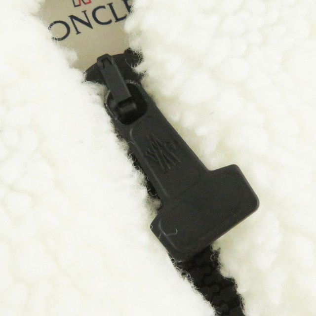 良品□MONCLER×Off-White TRESTRIGNEL デカロゴワッペン プルオーバー