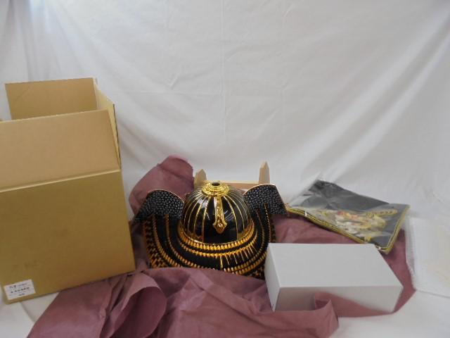 新品 五月人形 着用兜 金 新龍虎彫金 山河 25号 櫃なし/黄金立札 端午の節句 こどもの日