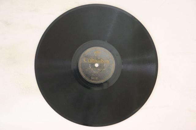 【中古】78RPM/SP 二葉あき子 /　藤山一郎, 奈良光 戀のアマリリス / 青い山脈 A527 COLUMBIA /00500