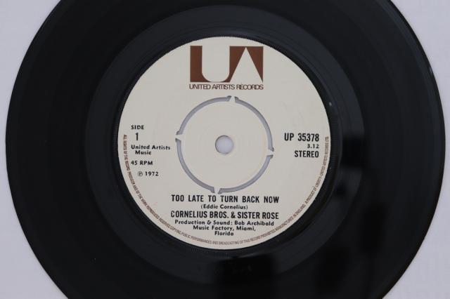 英7” Cornelius Brothers ＆ Sister Ro Too Late To Turn Back