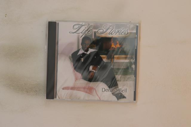 MR.BIG / The VAULT 25周年記念オフィシャル・アーカイヴ Amazon.co.jp