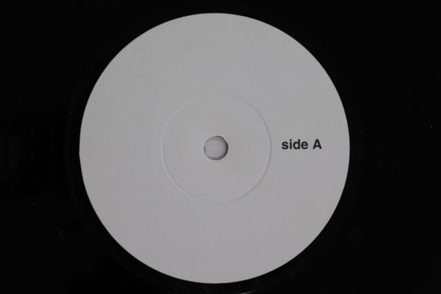 【中古】英7” Black Aces Close The Gate Dread / Gate Dread Version PSS010 NOT ON LABEL/ PRESSU /00080