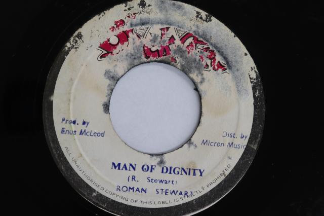 【中古】ジャマイカ7” Roman Stewart Man Of Dignity / Version NONE BLACK ART /00080 10,692円