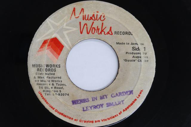 【中古】ジャマイカ7” Leroy Smart Herbs In My Garden NONE MUSIC WORKS /00080