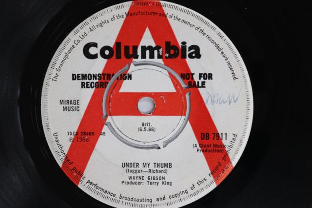 【中古】7” Wayne Gibson Under My Thumb / It Always Happens (Icey) DB7911PROMO COLOMBIA プロモ /00080
