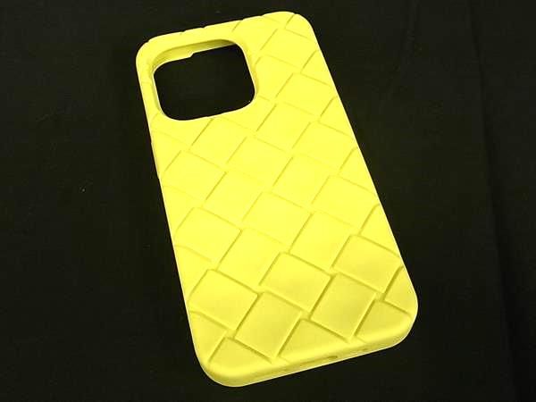 ■極美品■ BOTTEGA VENETA ボッテガヴェネタ ラバー iPhone14 Pro対応 アイフォンケース スマホケース イエロー系 AT1925