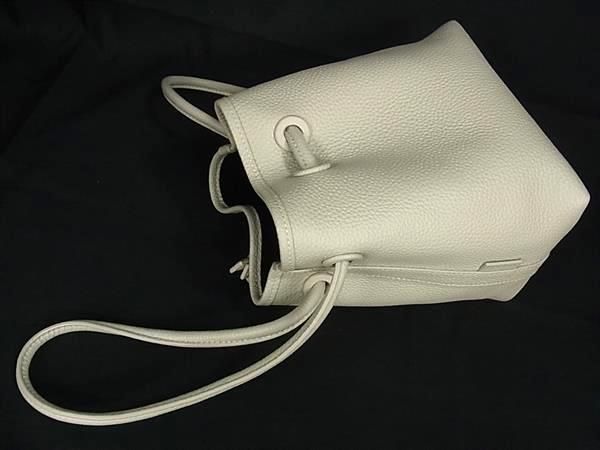 ■新品■未使用■ VASIC ヴァジック レザー ハンドバッグ 巾着型 トートバッグ レディース ライトグレー系 AT4974_4